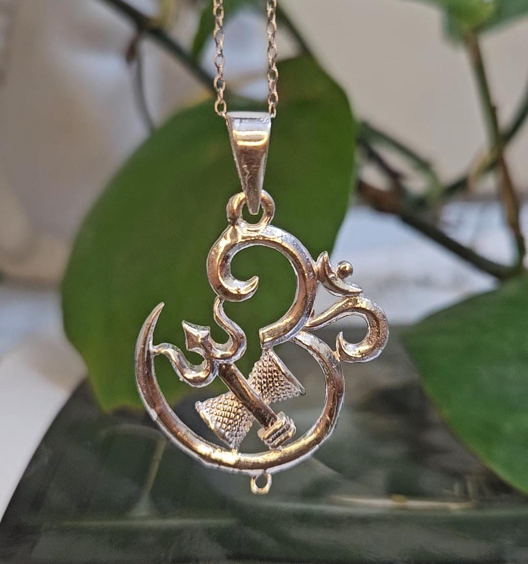 Om Pendant in 925 Silver Necklace