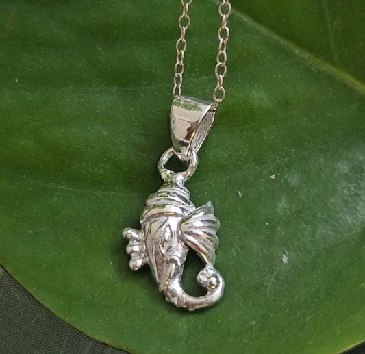 Little Ganesha Pendant in 925 Silver