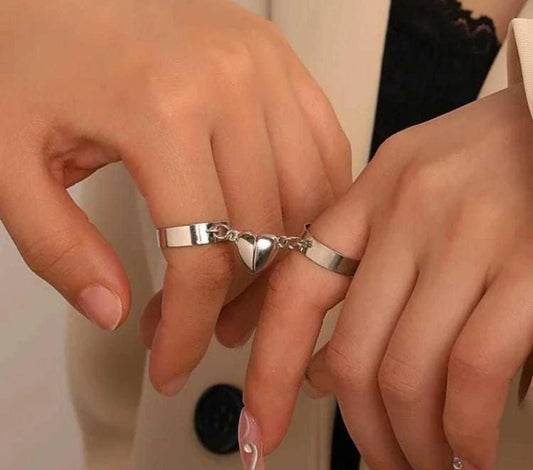 Magnetic Heart Couples Ring Set